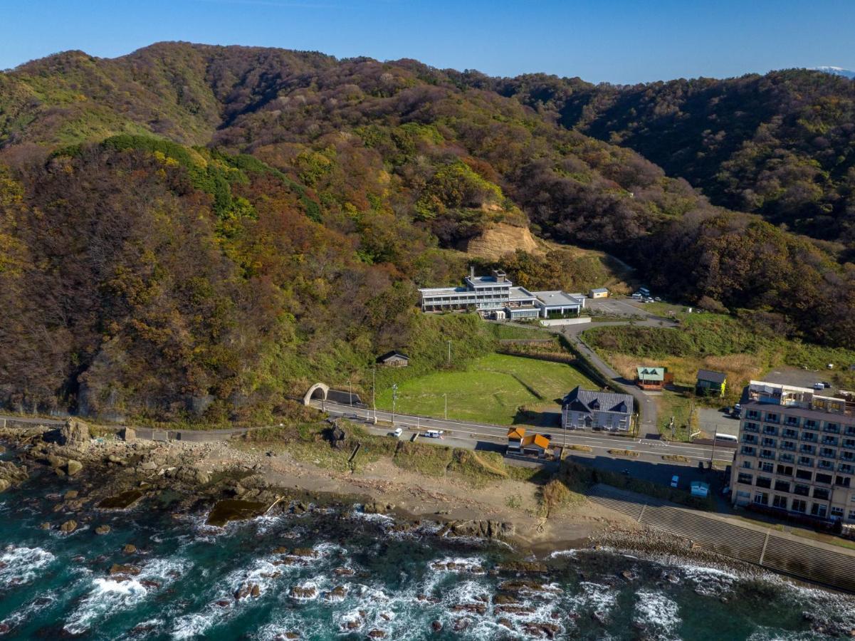 Hotel Sun Resort Shonai Tsuruoka Exterior photo